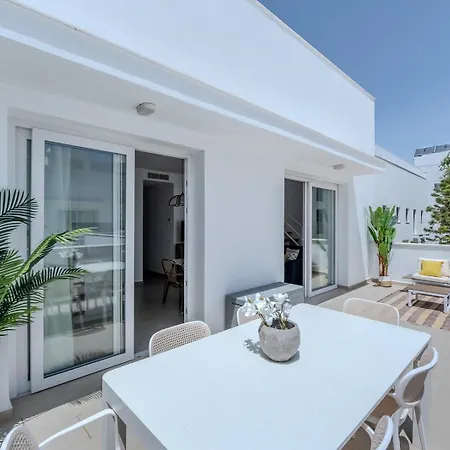 Apartment Bodega Olehousing *